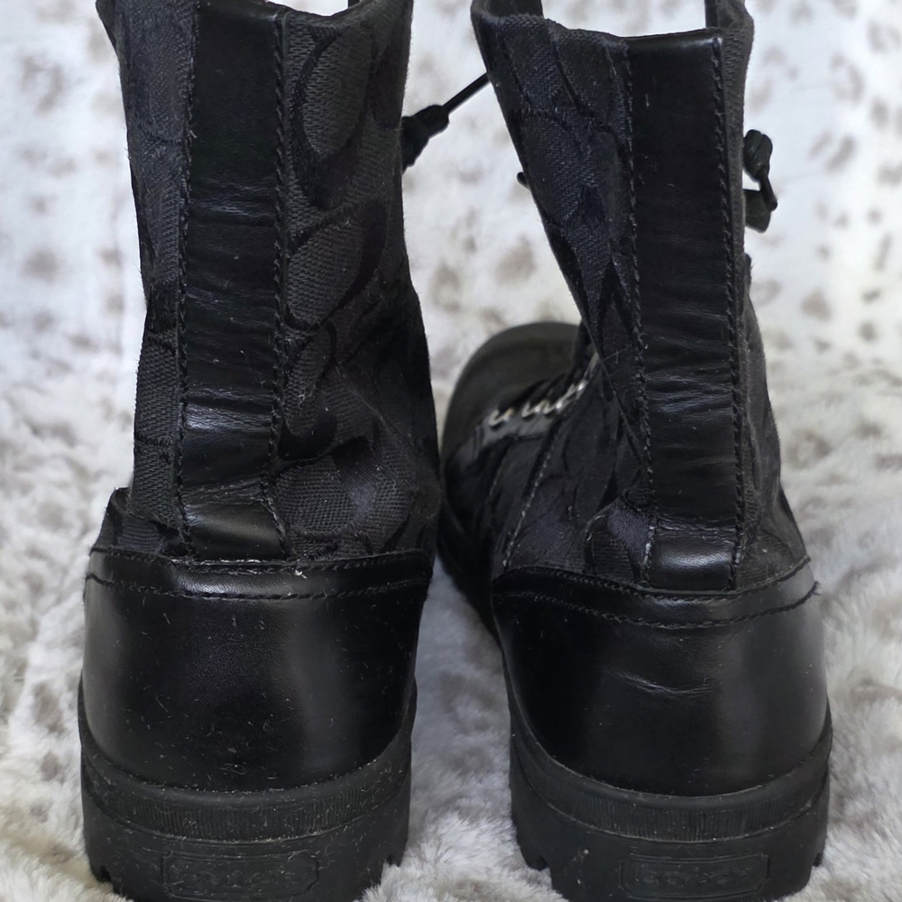 Women's Black Lace-Up Boots - Picture 5 of 6